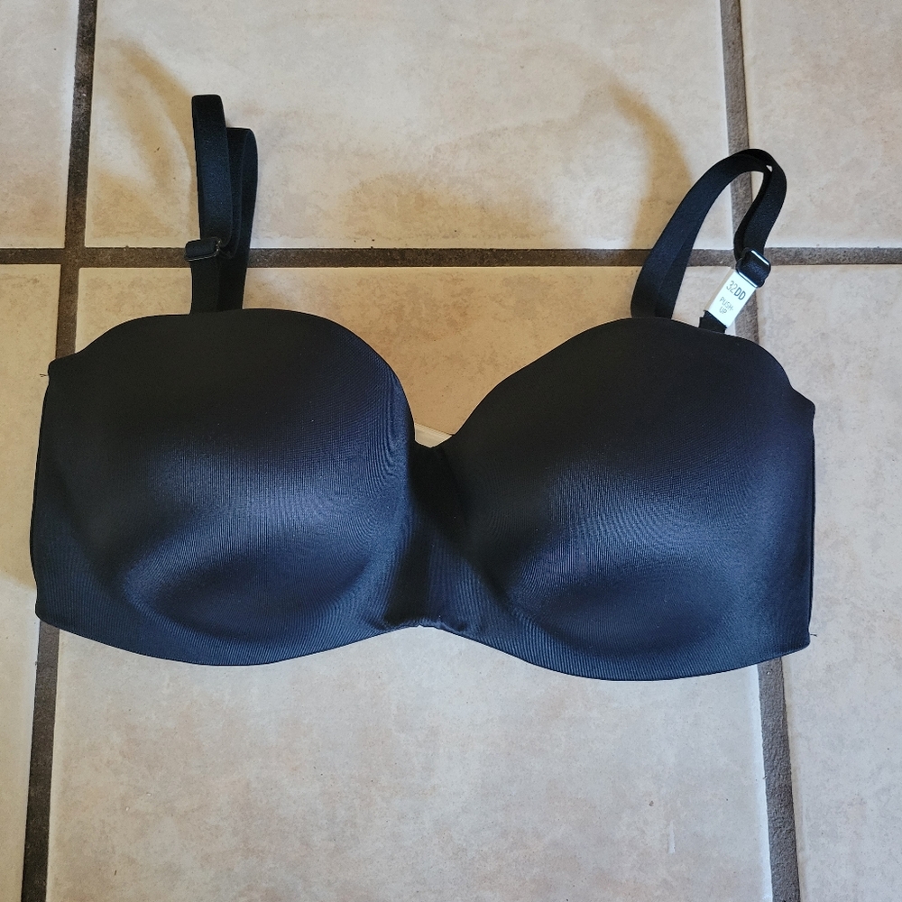 Pink Victoria's Secret Black Seamless Underwire Bra